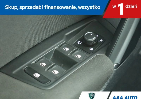 Volkswagen Tiguan cena 78000 przebieg: 192371, rok produkcji 2017 z Szprotawa małe 301